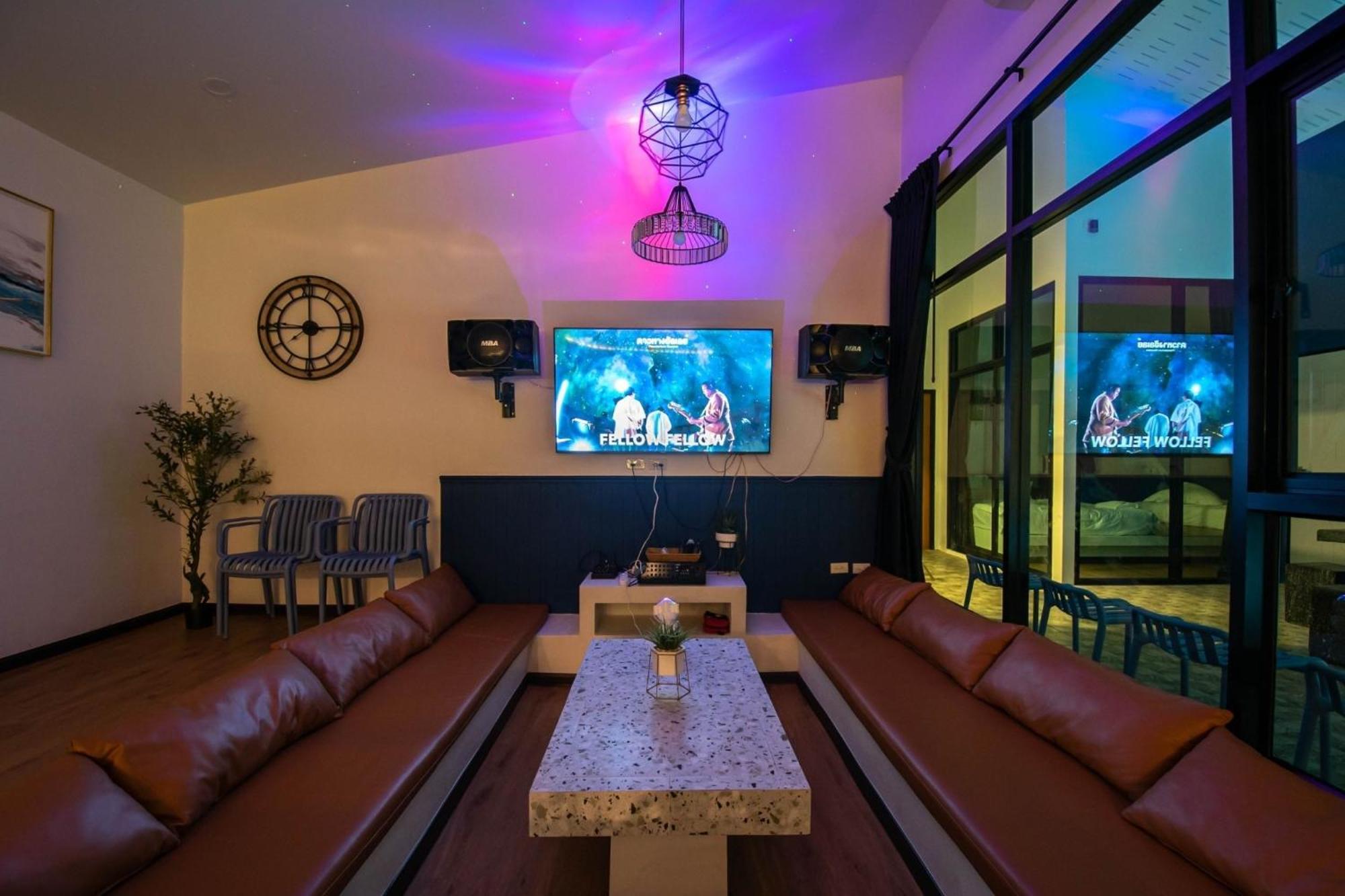 Madaguscar Private Pool Villa-Pattaya Pantai Jomtien Bagian luar foto
