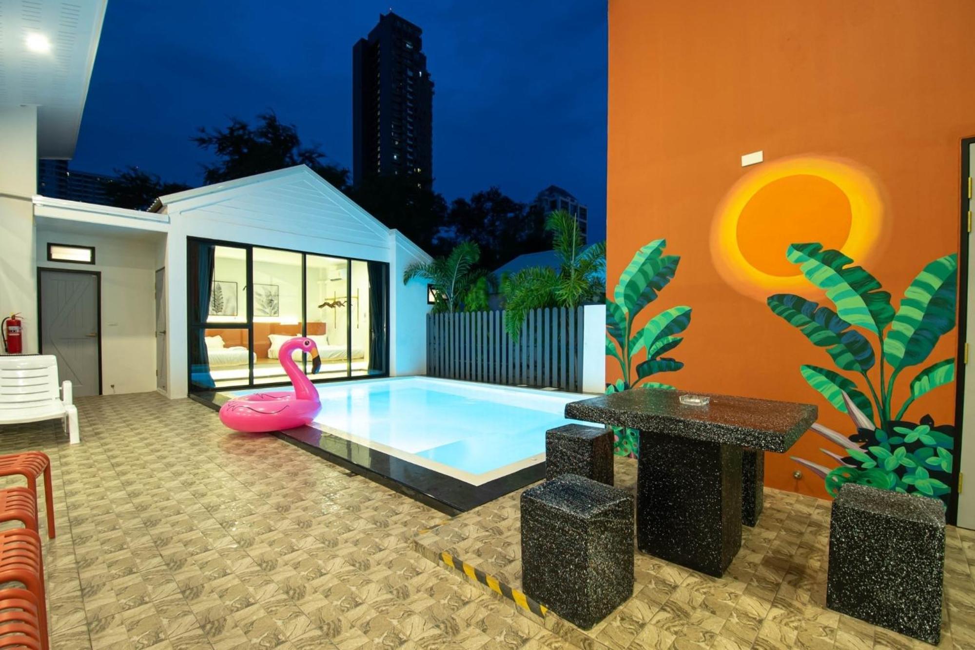 Madaguscar Private Pool Villa-Pattaya Pantai Jomtien Bagian luar foto